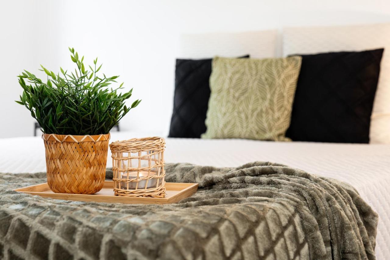 Stayroom Apartments I "Woody2" Neben Donaulaende Linz Esterno foto